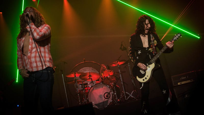 led zeppelin 2 tribute band reviews
