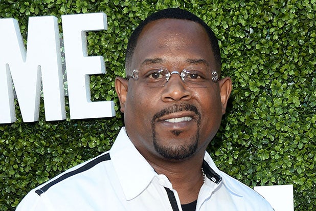martin lawrence stand up 2016 reviews